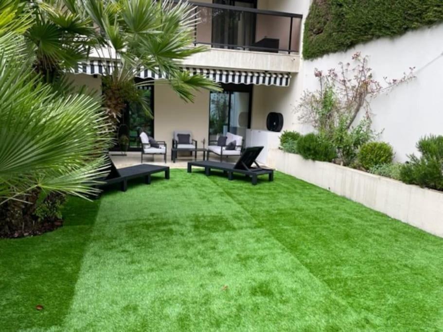 T2 Avec Terrasse Et Jardin Apartamento Cannes Exterior foto